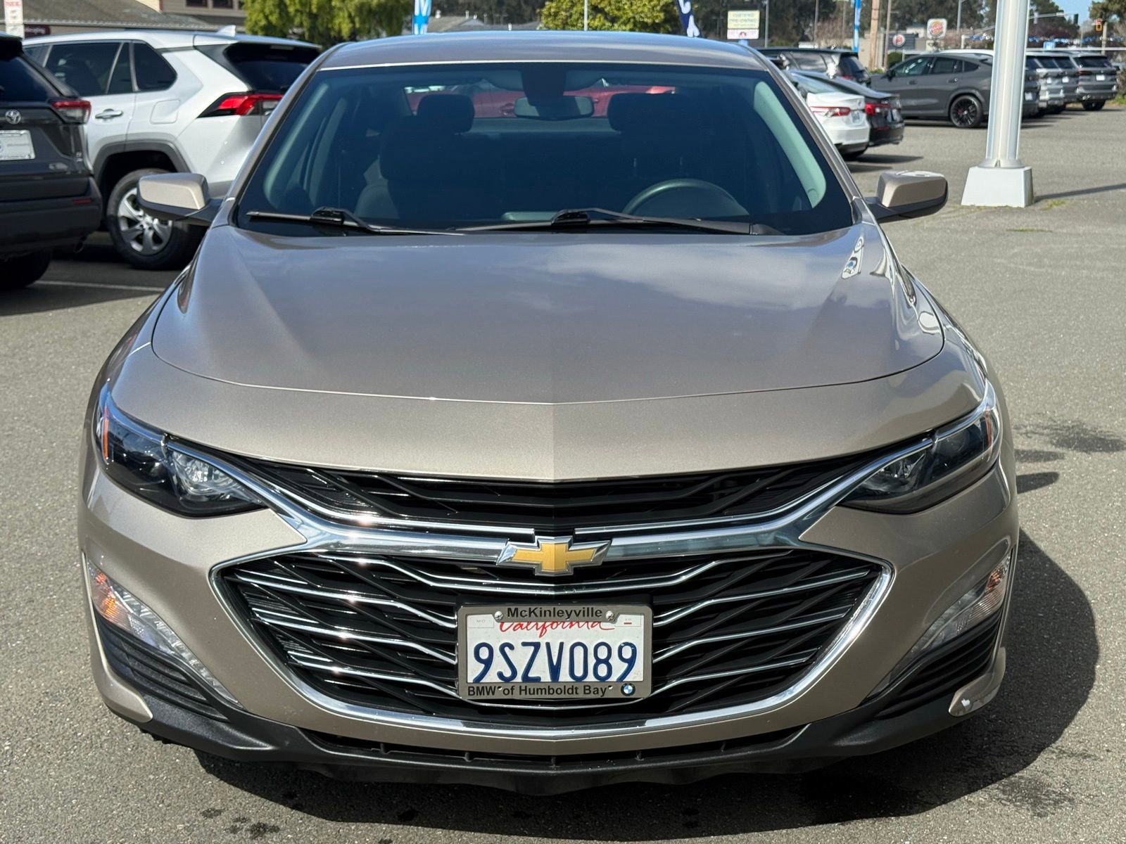 Used 2022 Chevrolet Malibu LT image 3