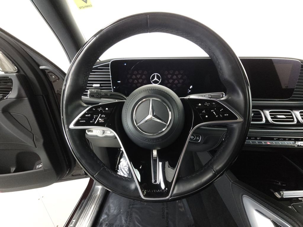 Used 2024 Mercedes-Benz Maybach GLS 600 4MATIC image 12