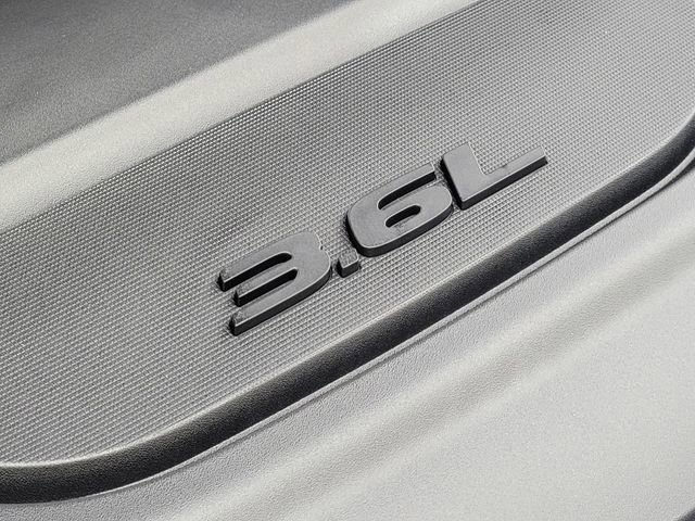 New 2026 Chrysler Pacifica Select image 43