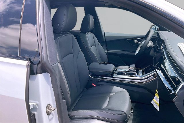 New 2026 Audi Q8 Premium Plus AWD/4WD image 7