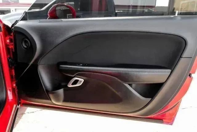 Used 2021 Dodge Challenger SXT w/ Blacktop Package image 39