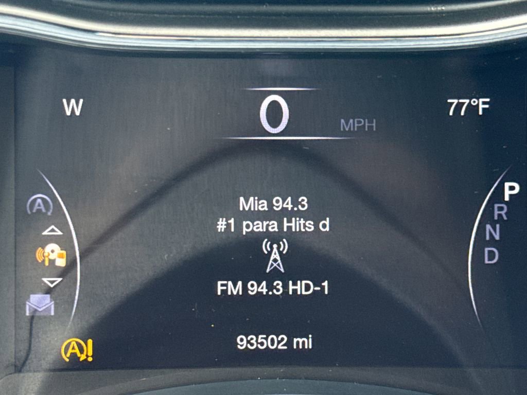 Used 2018 Jeep Grand Cherokee Altitude RWD image 16