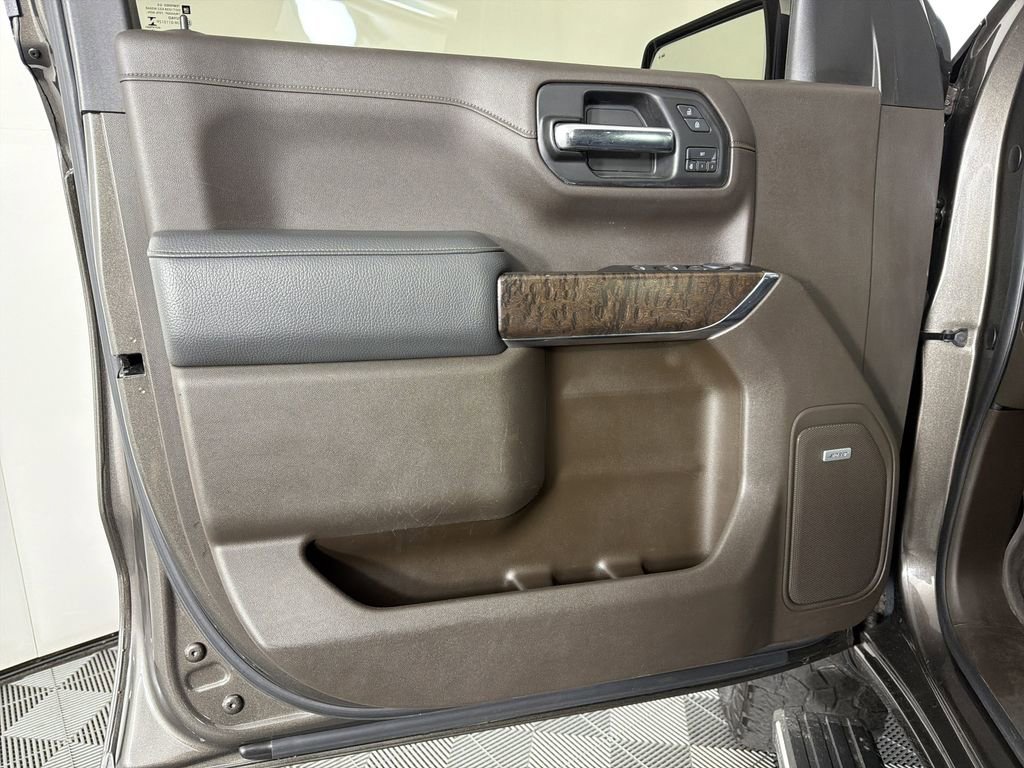 Used 2019 GMC Sierra 1500 Denali w/ Denali Ultimate Package image 9