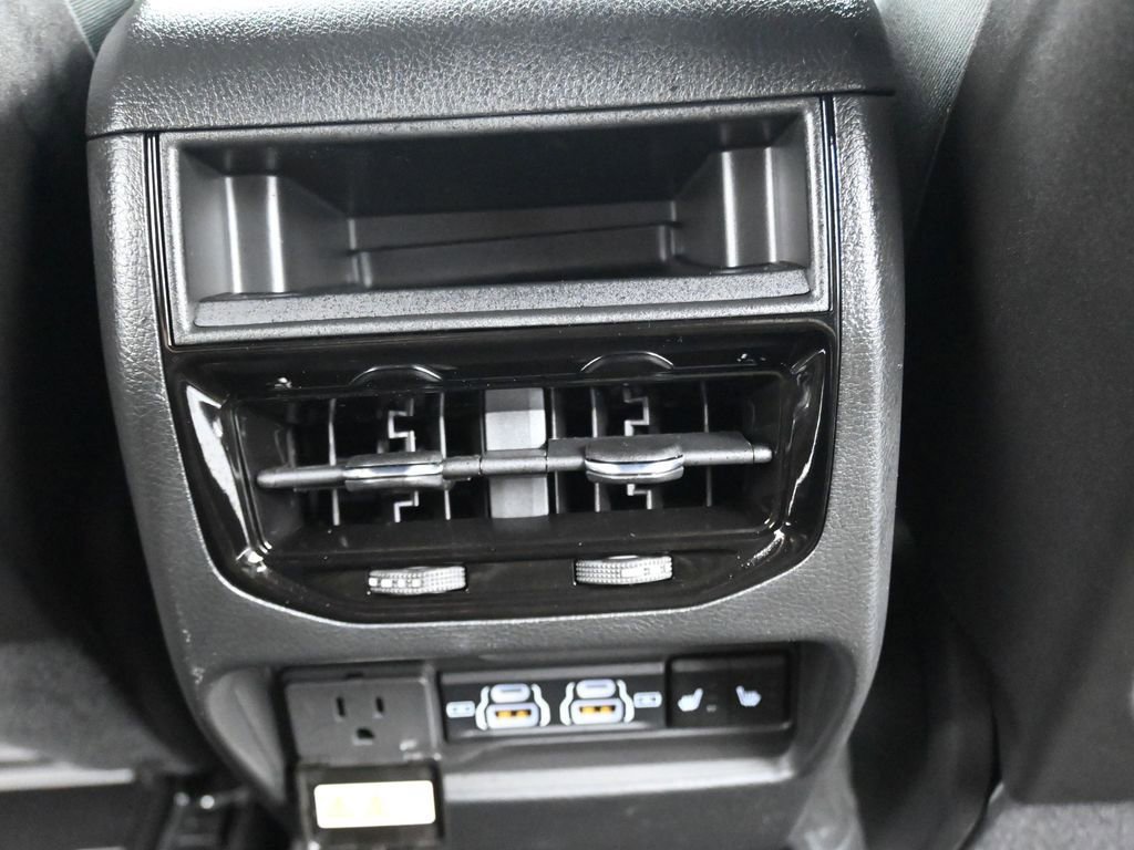 New 2025 Jeep Grand Cherokee Limited image 28