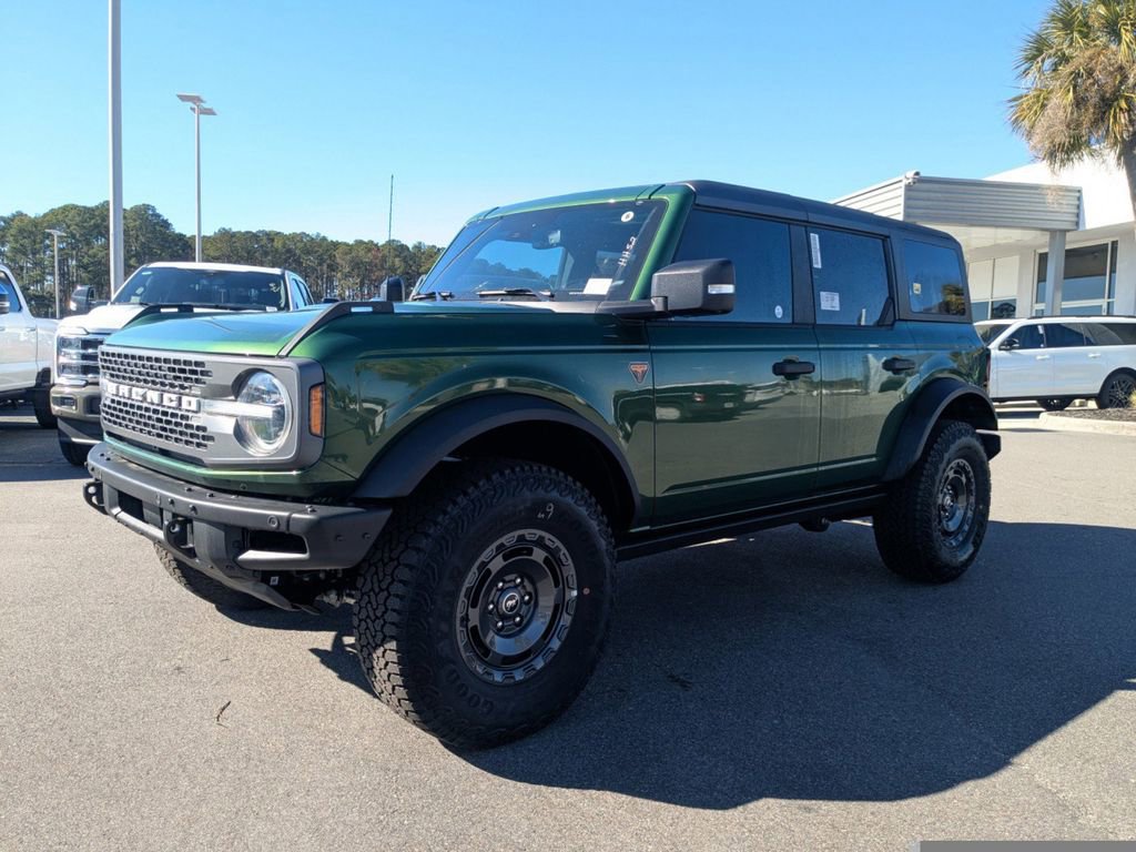 New 2025 Ford Bronco Badlands image 8