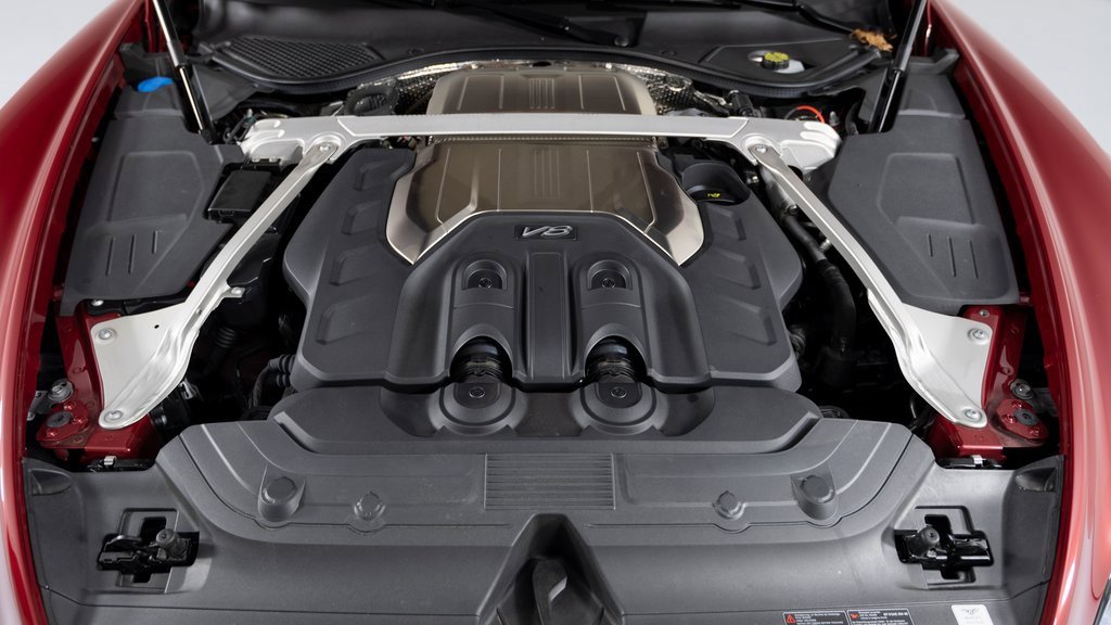 Used 2023 Bentley Continental GT V8 image 28