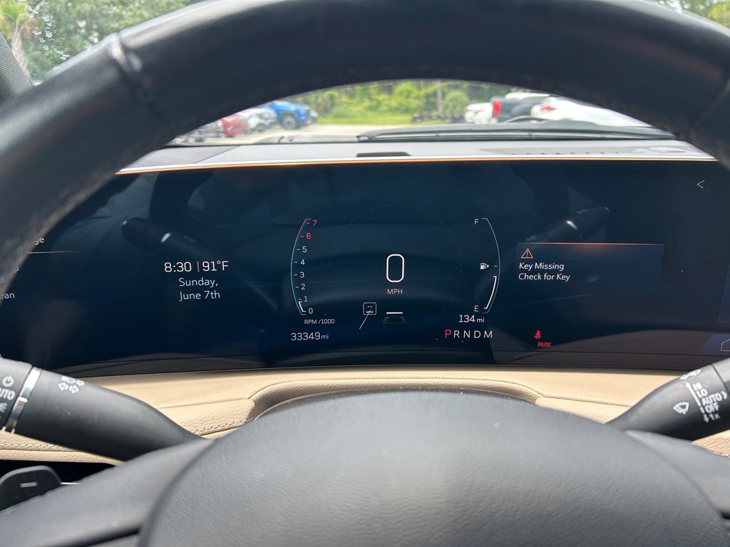 Used 2025 Cadillac XT4 Premium Luxury FWD image 24