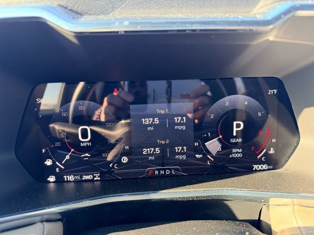 Certified 2024 GMC Canyon Denali image 11