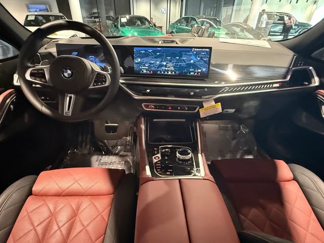 Used 2025 BMW X6 M60i AWD/4WD image 7
