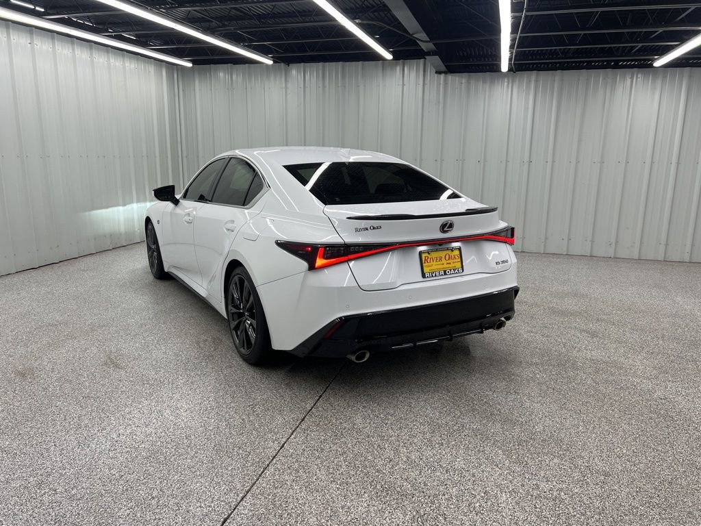 Used 2022 Lexus IS 350 F Sport image 4