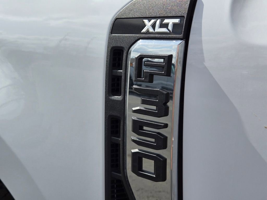 New 2026 Ford F350 XLT image 11