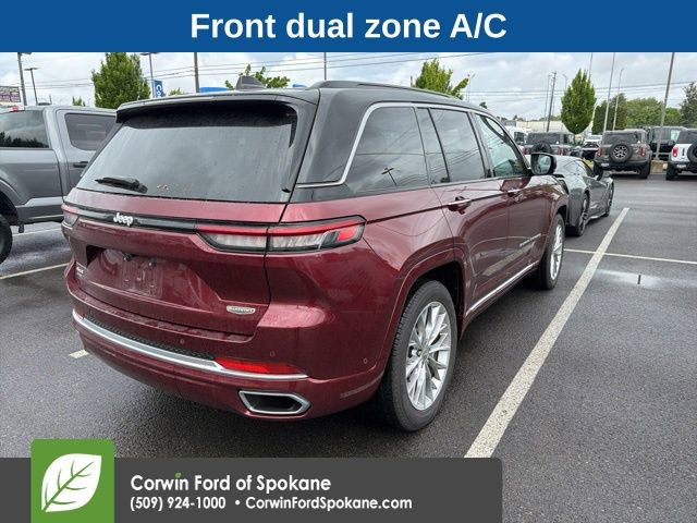 Used 2024 Jeep Grand Cherokee Summit w/ Luxury Tech Group V AWD/4WD image 8