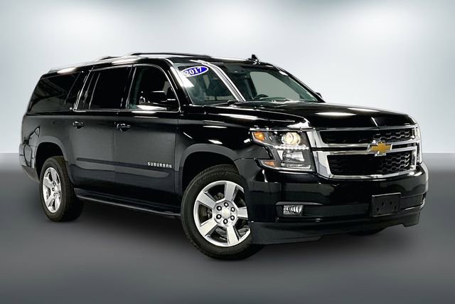 Used 2017 Chevrolet Suburban LT image 1