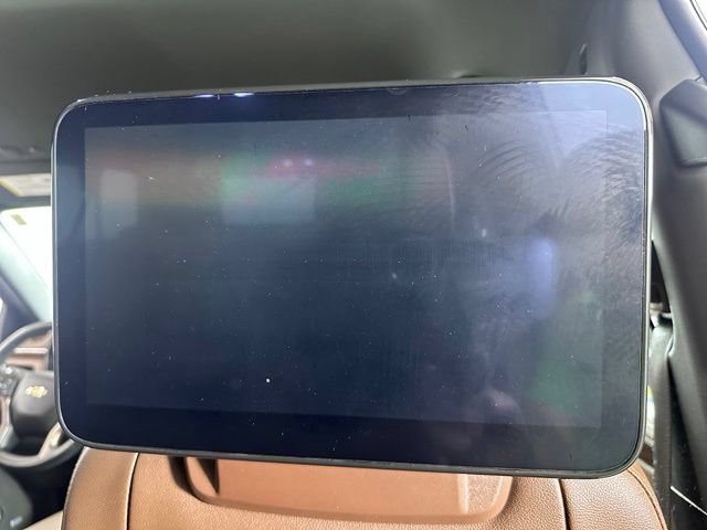 Used 2024 Chevrolet Suburban High Country AWD/4WD image 33