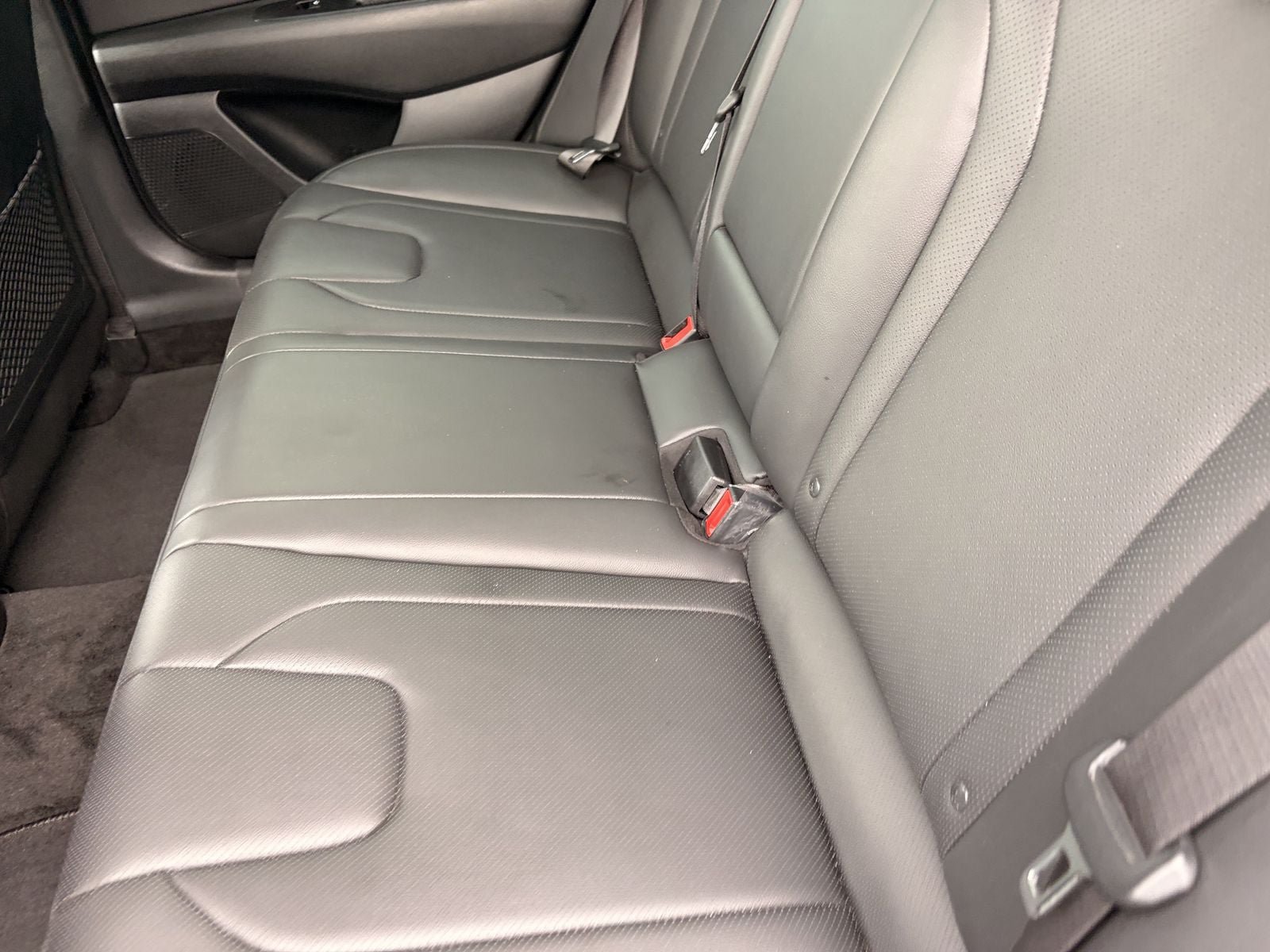 Used 2025 Hyundai Elantra Limited FWD image 15