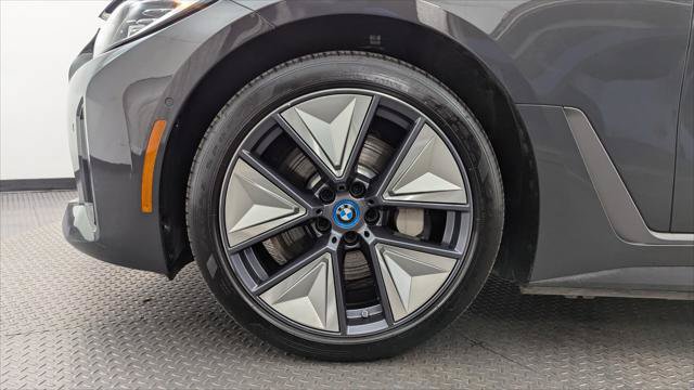 Used 2023 BMW i4 eDrive35 RWD image 27