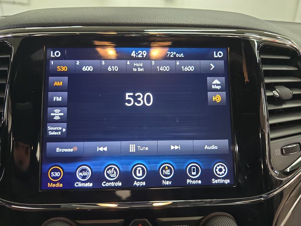 Certified 2020 Jeep Grand Cherokee Limited AWD/4WD image 22