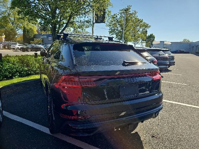 Used 2023 Audi Q8 Prestige w/ Prestige Package AWD/4WD image 4