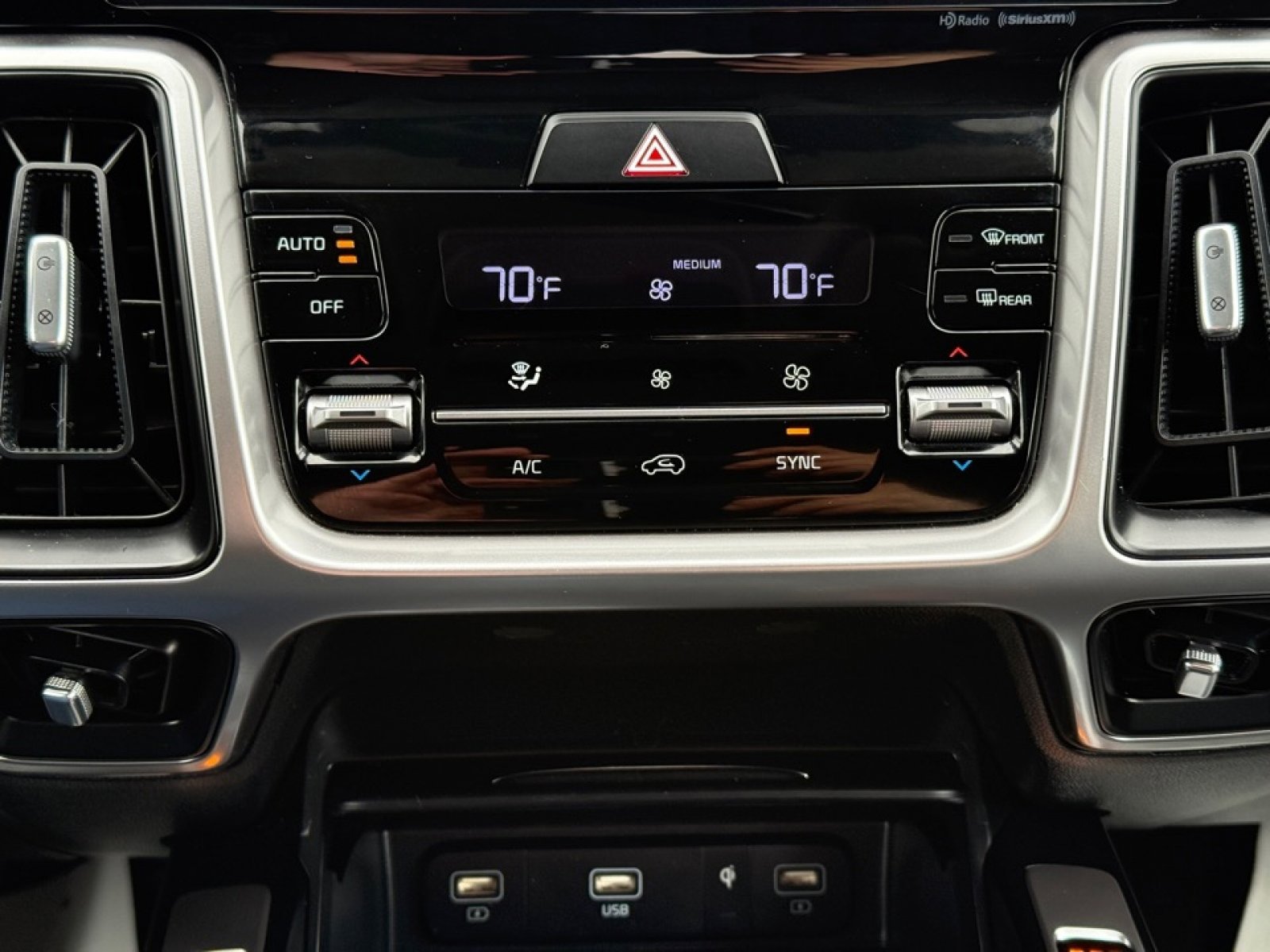 Used 2022 Kia Sorento X-Line EX image 40