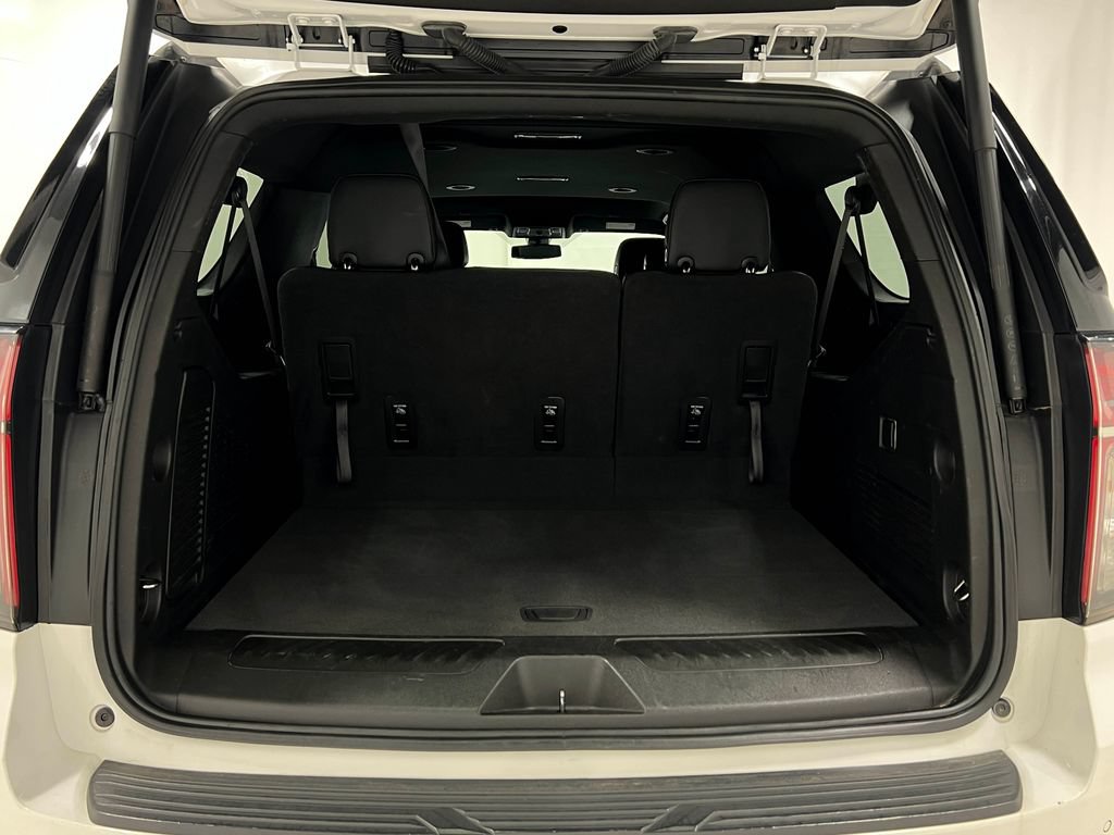 Used 2022 Chevrolet Suburban LT AWD/4WD image 28