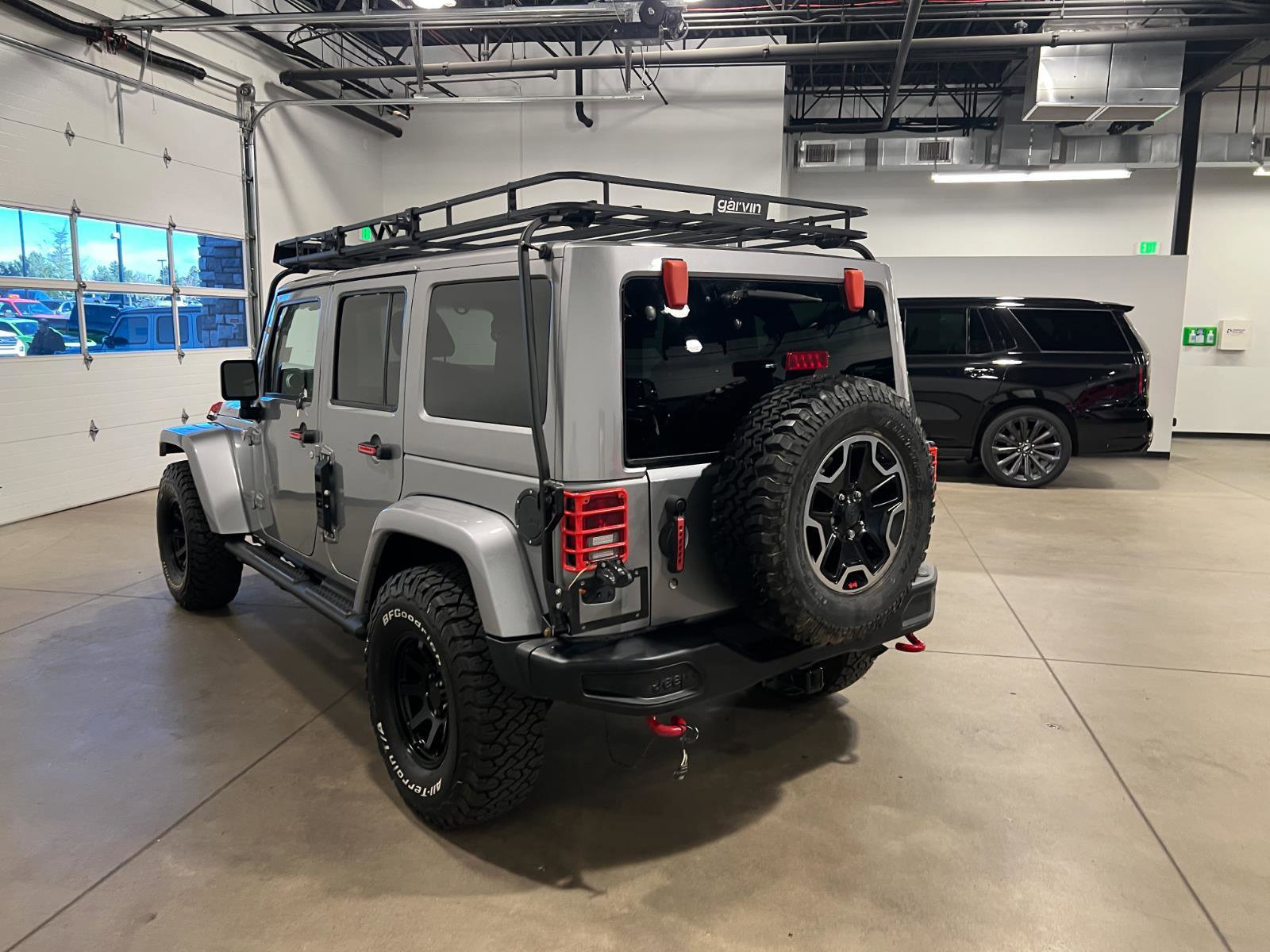 Used 2017 Jeep Wrangler Unlimited Rubicon image 5