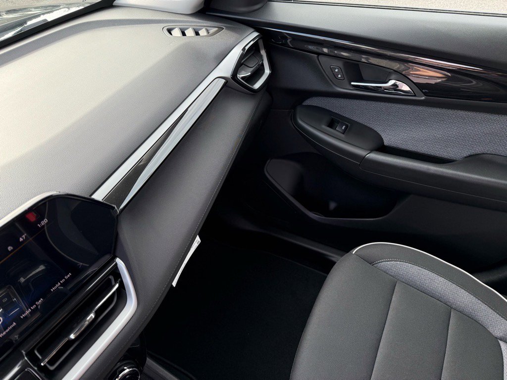 New 2026 Chevrolet TrailBlazer LT w/ Convenience Package image 17