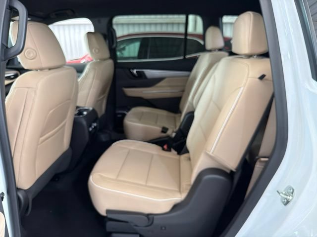 New 2027 Buick Enclave Preferred w/ Power Package FWD image 15
