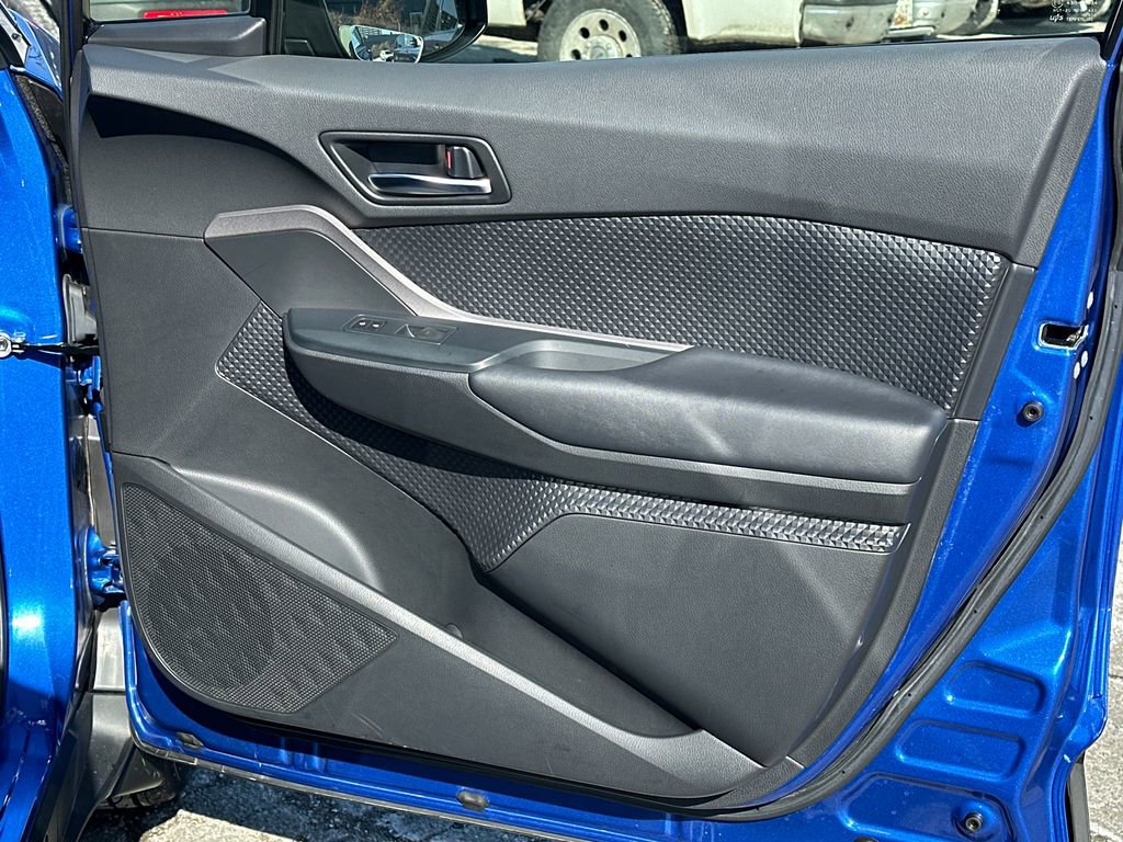 Used 2020 Toyota C-HR LE image 12