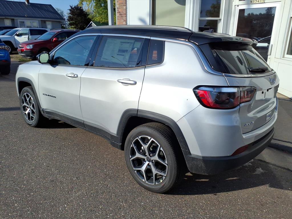 New 2026 Jeep Compass Limited image 5