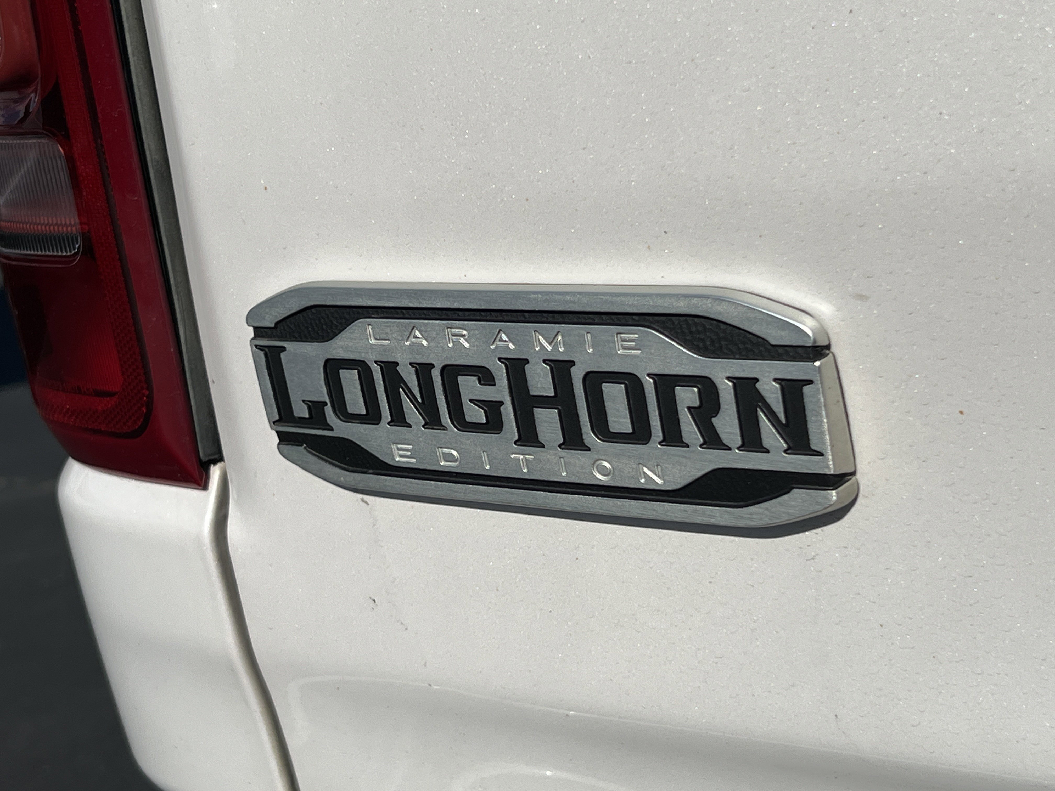 Used 2020 RAM 1500 Longhorn image 10