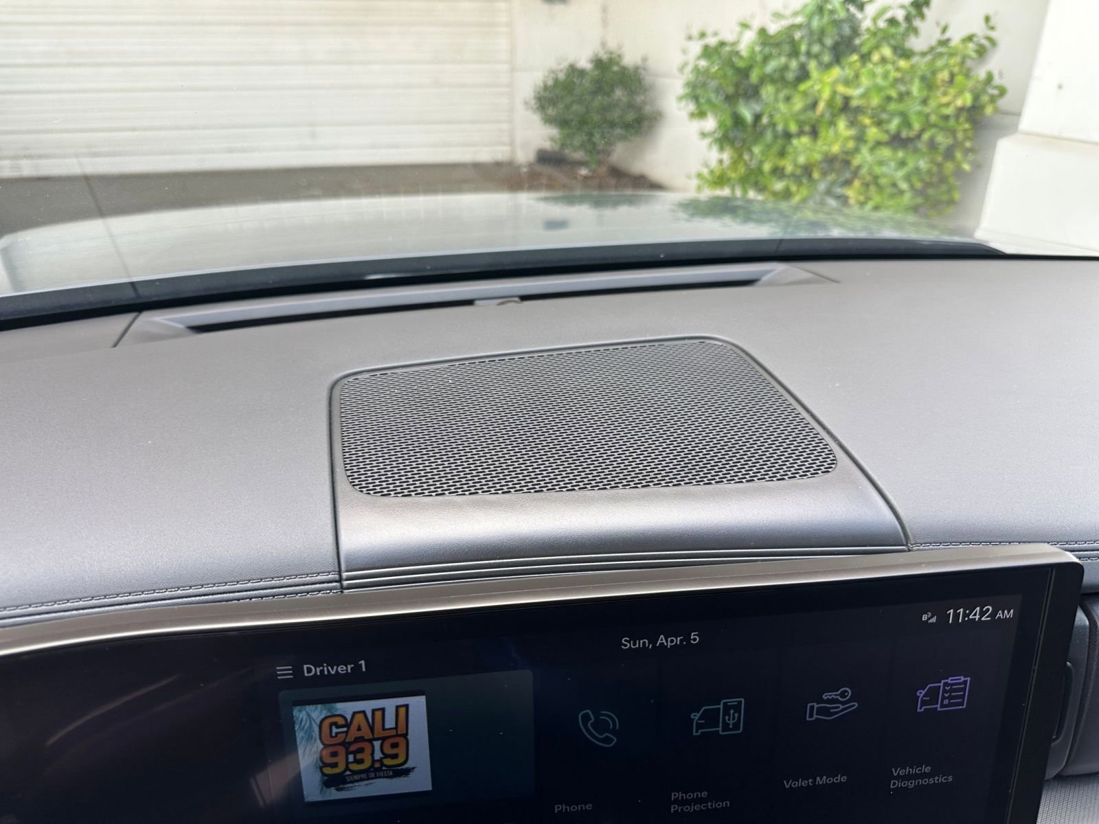 Used 2025 Hyundai Santa Fe SEL image 17