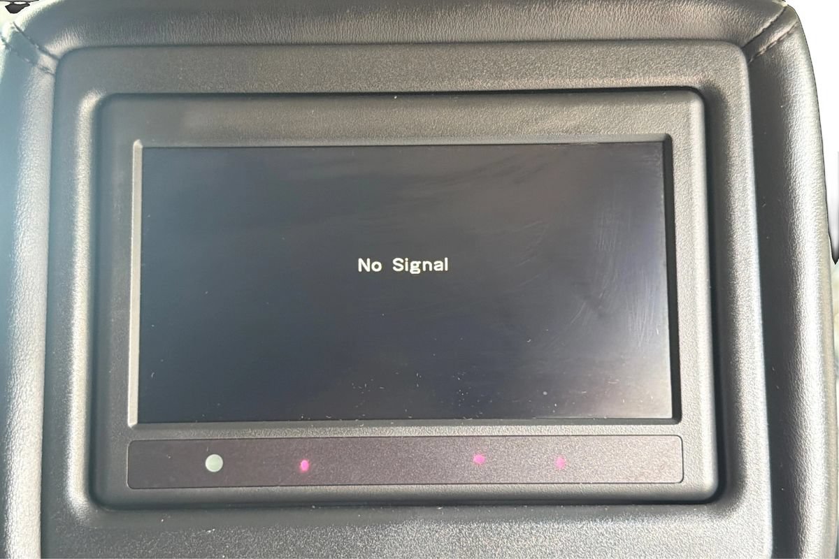 Used 2014 INFINITI QX80 4WD w/ Theater Package image 21