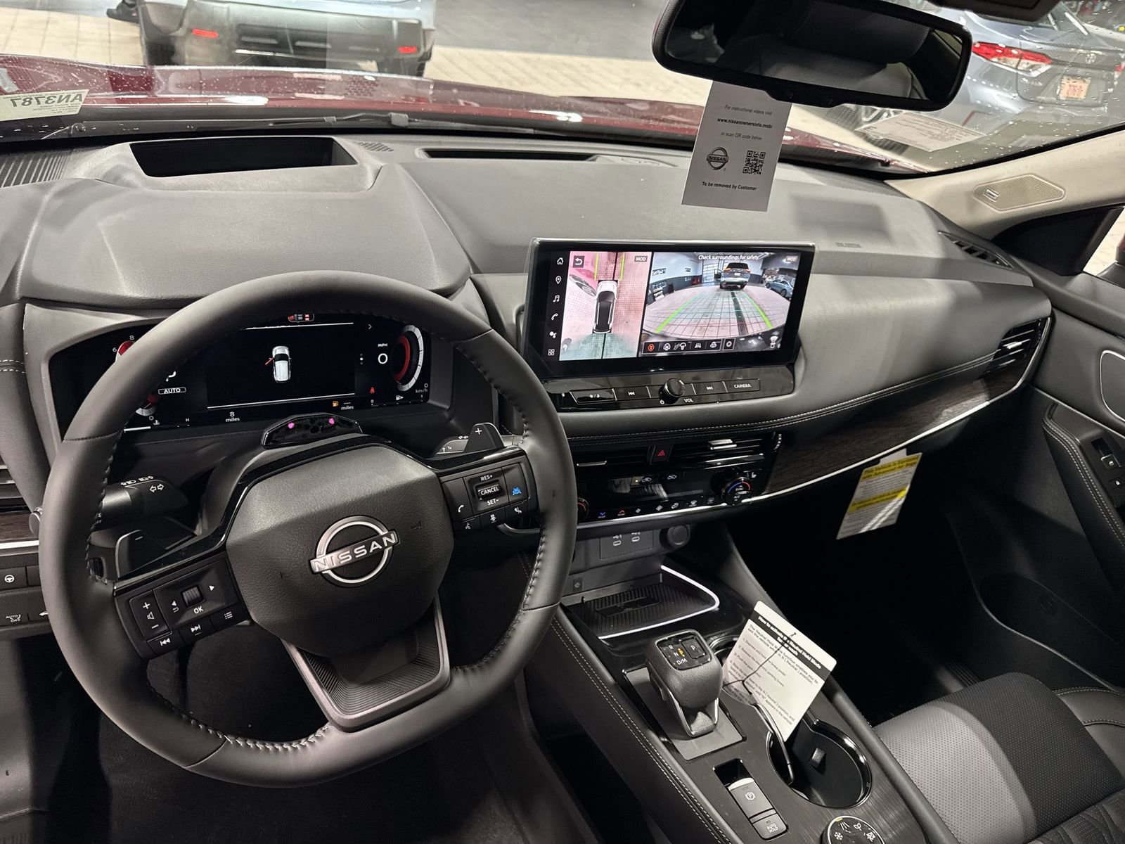 New 2026 Nissan Rogue Platinum w/ Tech Package AWD/4WD image 29