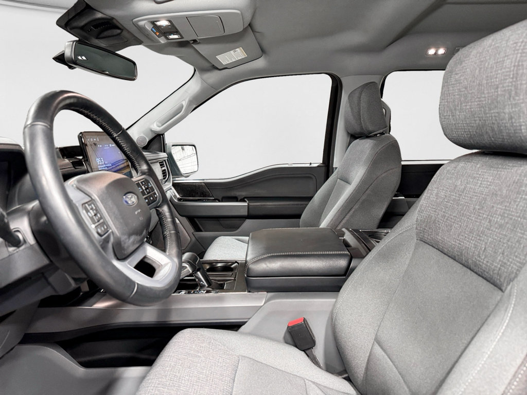 Used 2024 Ford F150 Lightning Flash AWD/4WD image 16