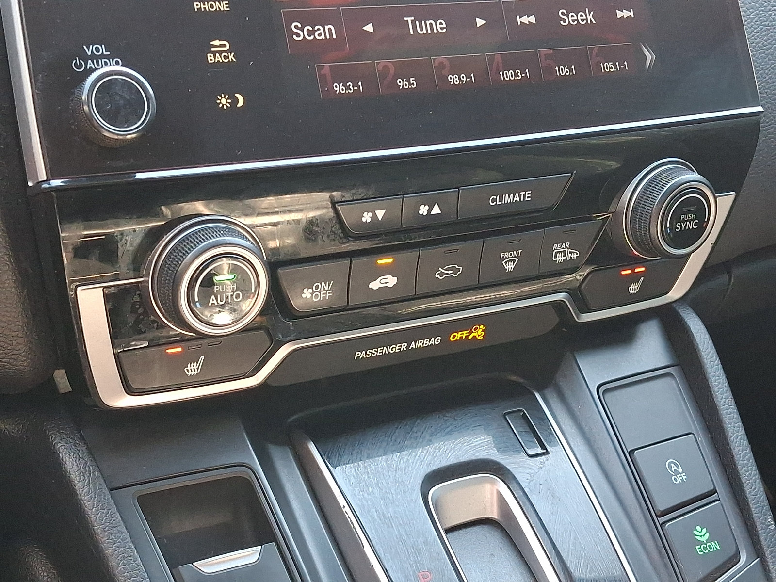 Used 2022 Honda CR-V Touring image 16