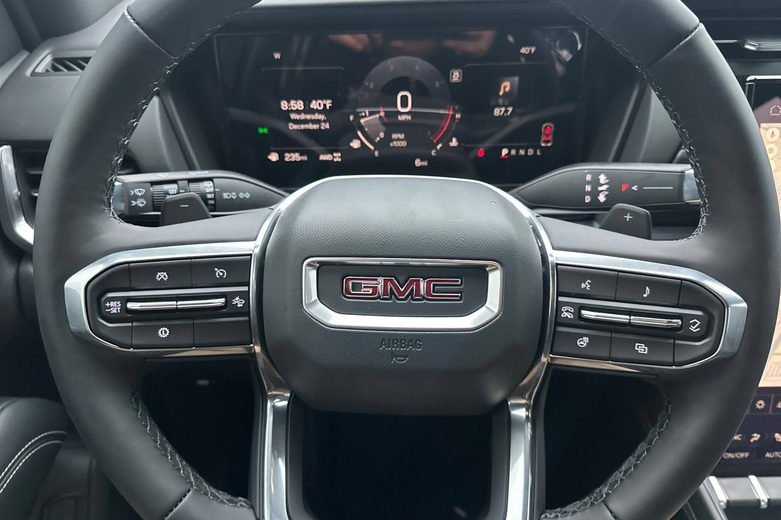 New 2026 GMC Terrain Elevation w/ Elevation Premium Package AWD/4WD image 25