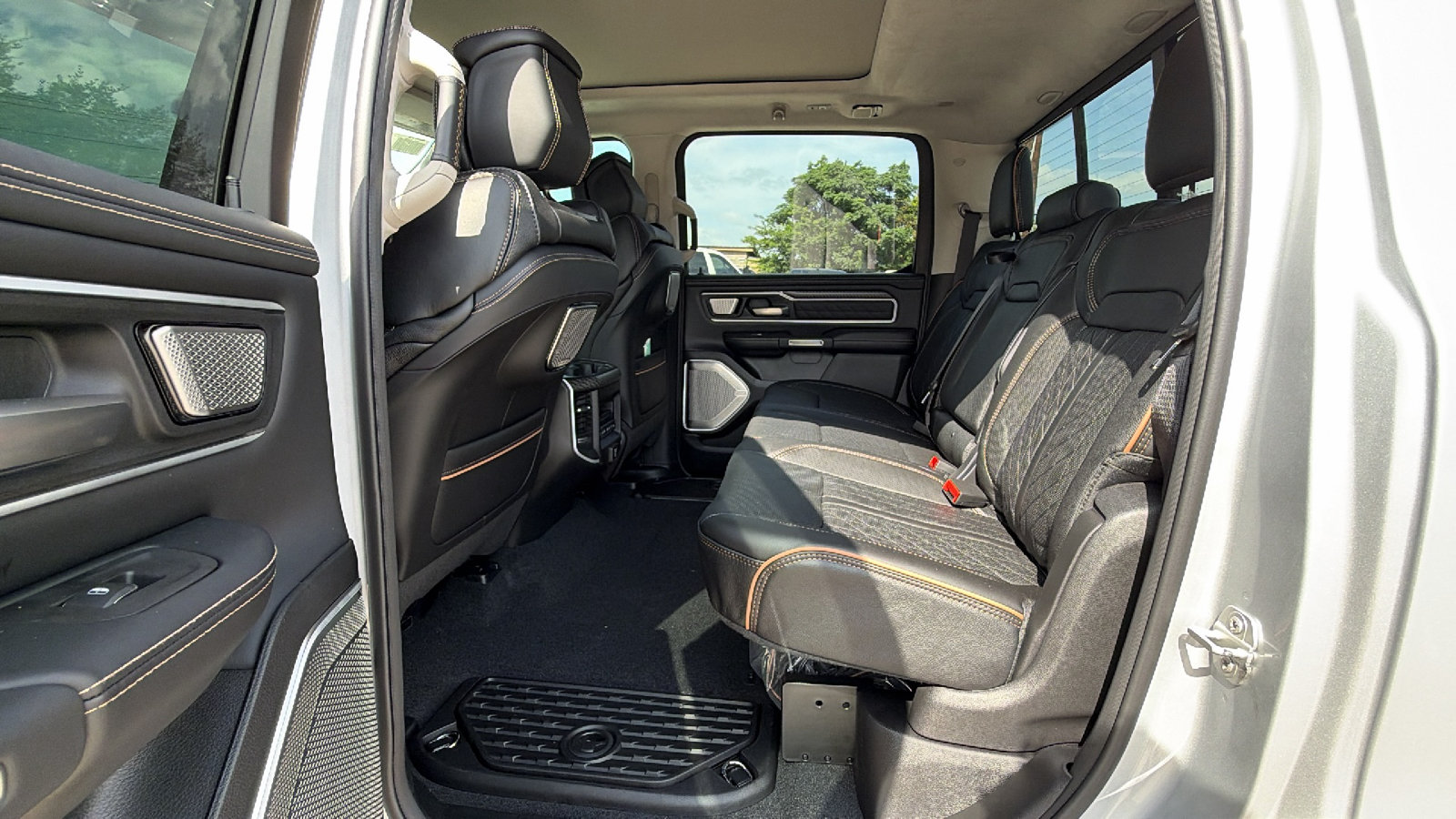 New 2026 RAM 1500 Tungsten w/ Towing Technology Group AWD/4WD image 14