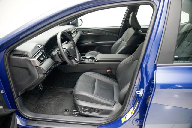 Used 2025 Toyota Camry XSE image 17