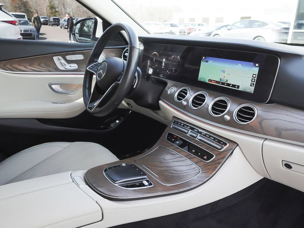 Used 2022 Mercedes-Benz E 350 4MATIC Sedan image 44