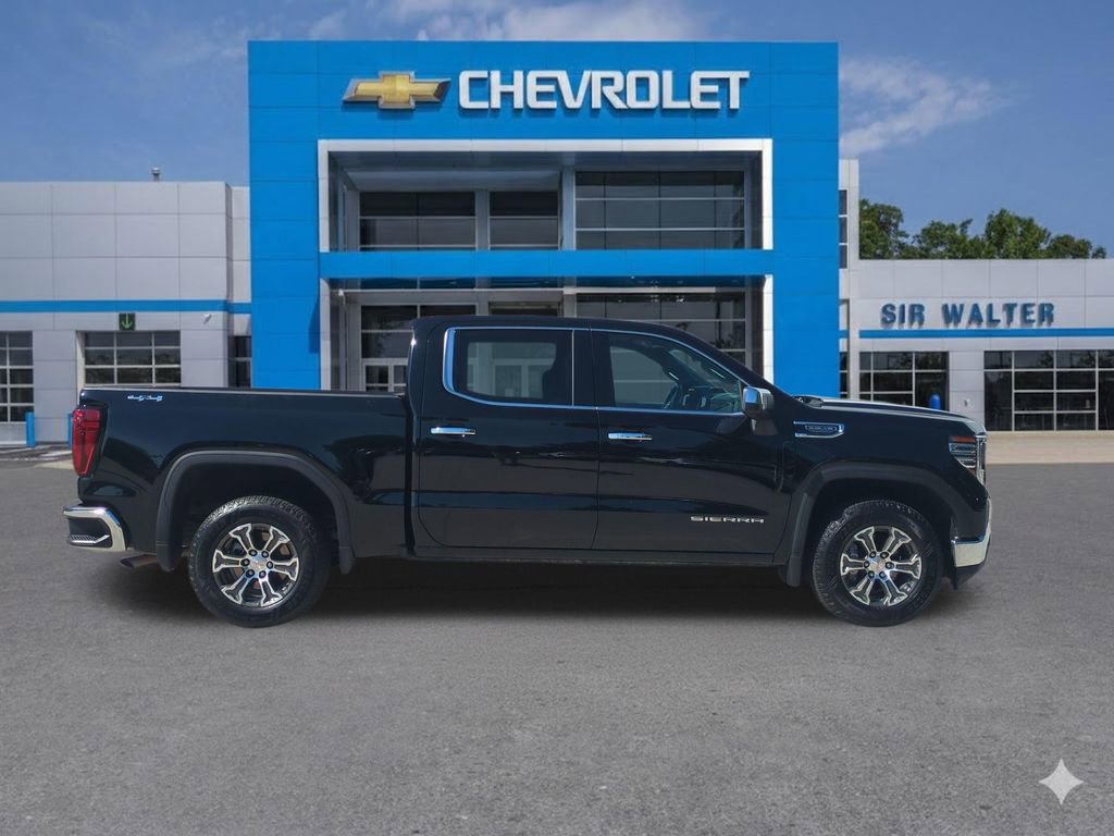 Used 2025 GMC Sierra 1500 SLT AWD/4WD image 7