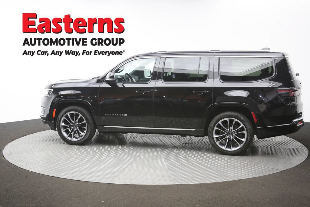 Used 2024 Jeep Wagoneer Series III w/ Premium Group I AWD/4WD image 68