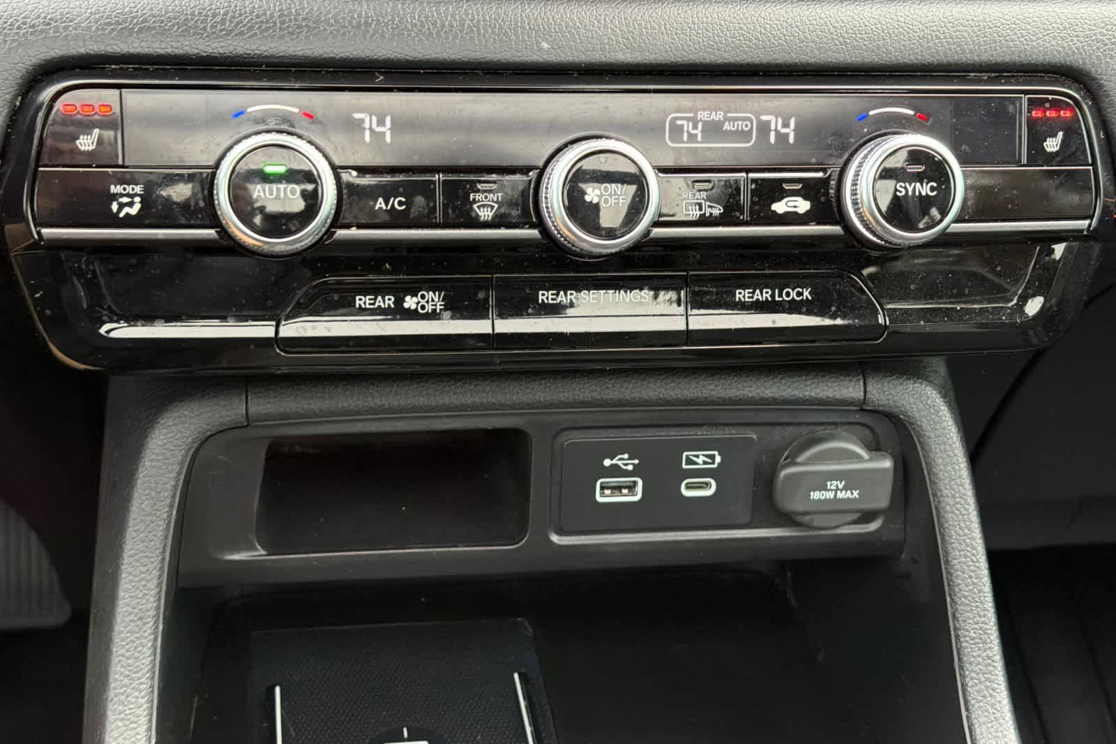 Certified 2024 Honda Pilot TrailSport image 23