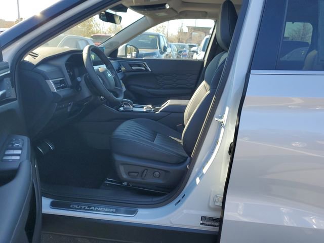 New 2026 Mitsubishi Outlander SEL FWD image 20