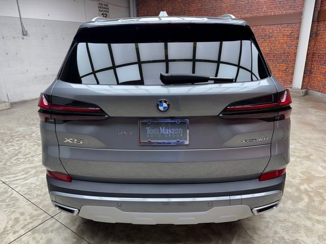 Used 2026 BMW X5 xDrive40i image 4