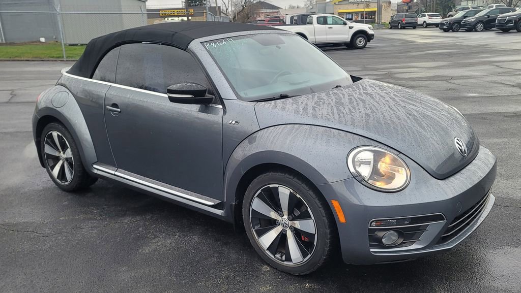 Used 2014 Volkswagen Beetle R-Line image 2