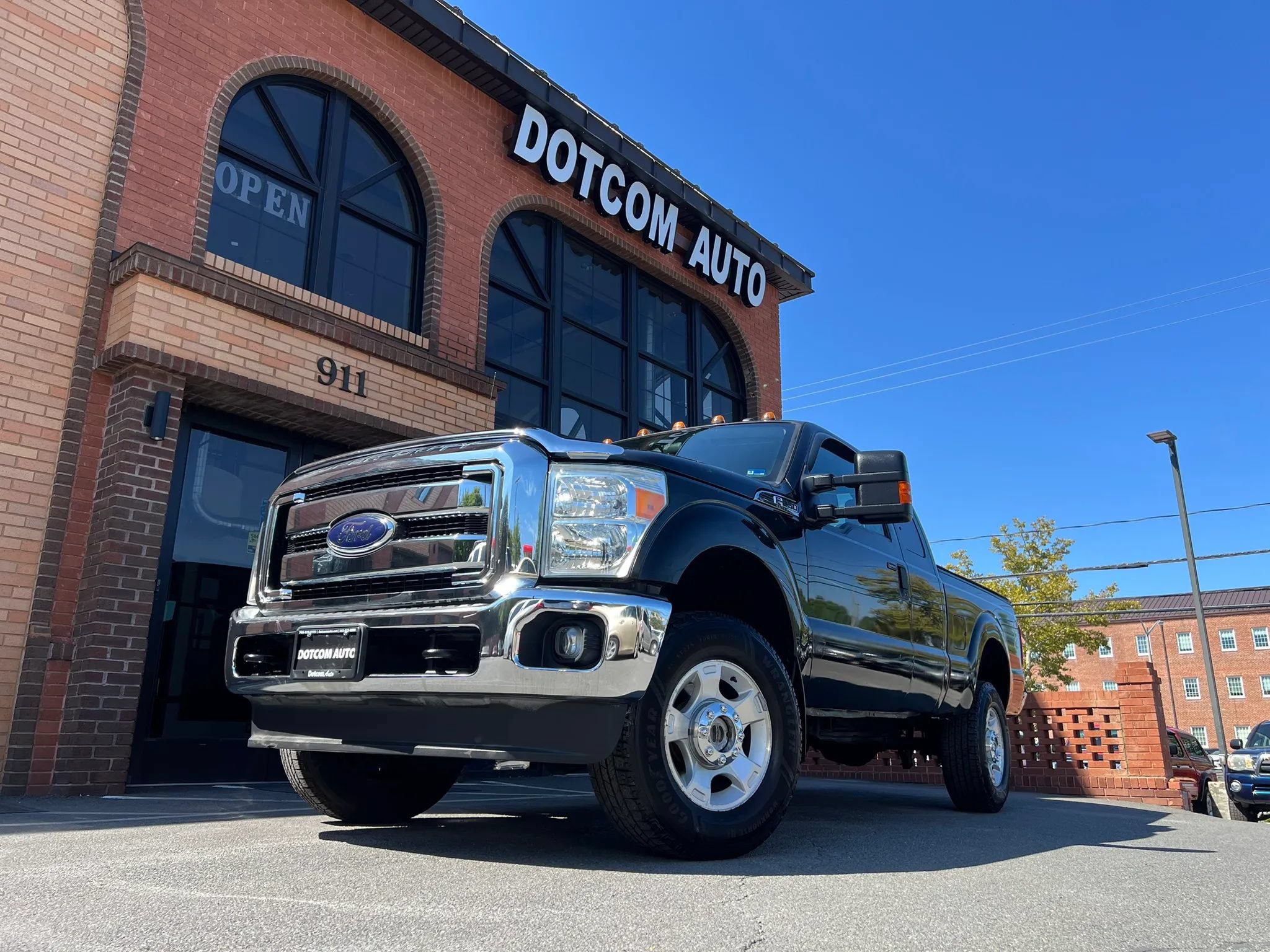 Used 2012 Ford F250 XLT w/ XLT Value Pkg AWD/4WD image 3