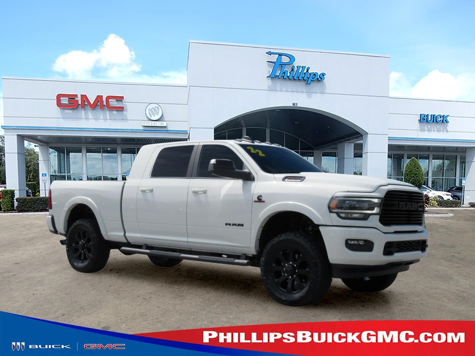 Used 2022 RAM 2500 Laramie w/ Night Edition AWD/4WD image 1