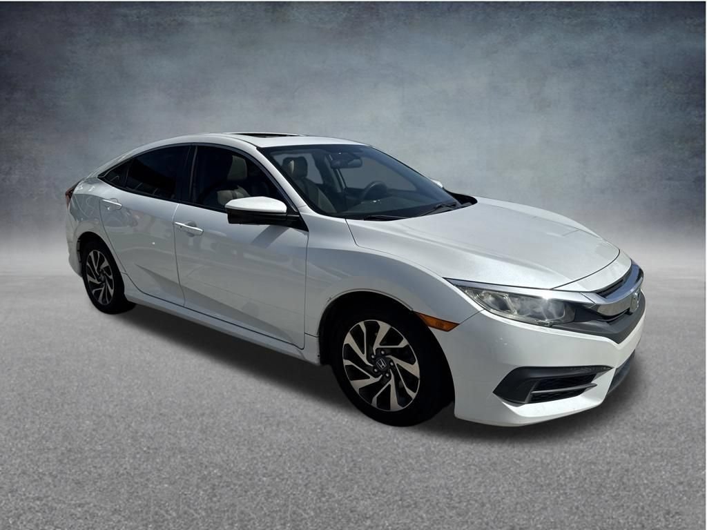 Used 2018 Honda Civic EX image 7