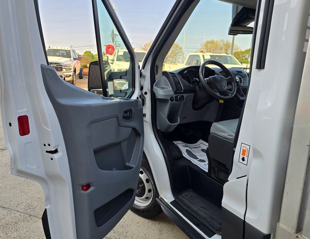 Used 2019 Ford Transit 250 138 image 22