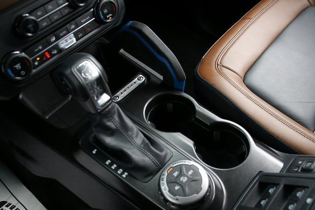 Used 2023 Ford Bronco Outer Banks image 28